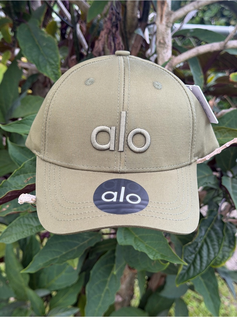 ALO Yoga Olive Green Off Duty Logo Baseball Cap - Picture 10 of 14